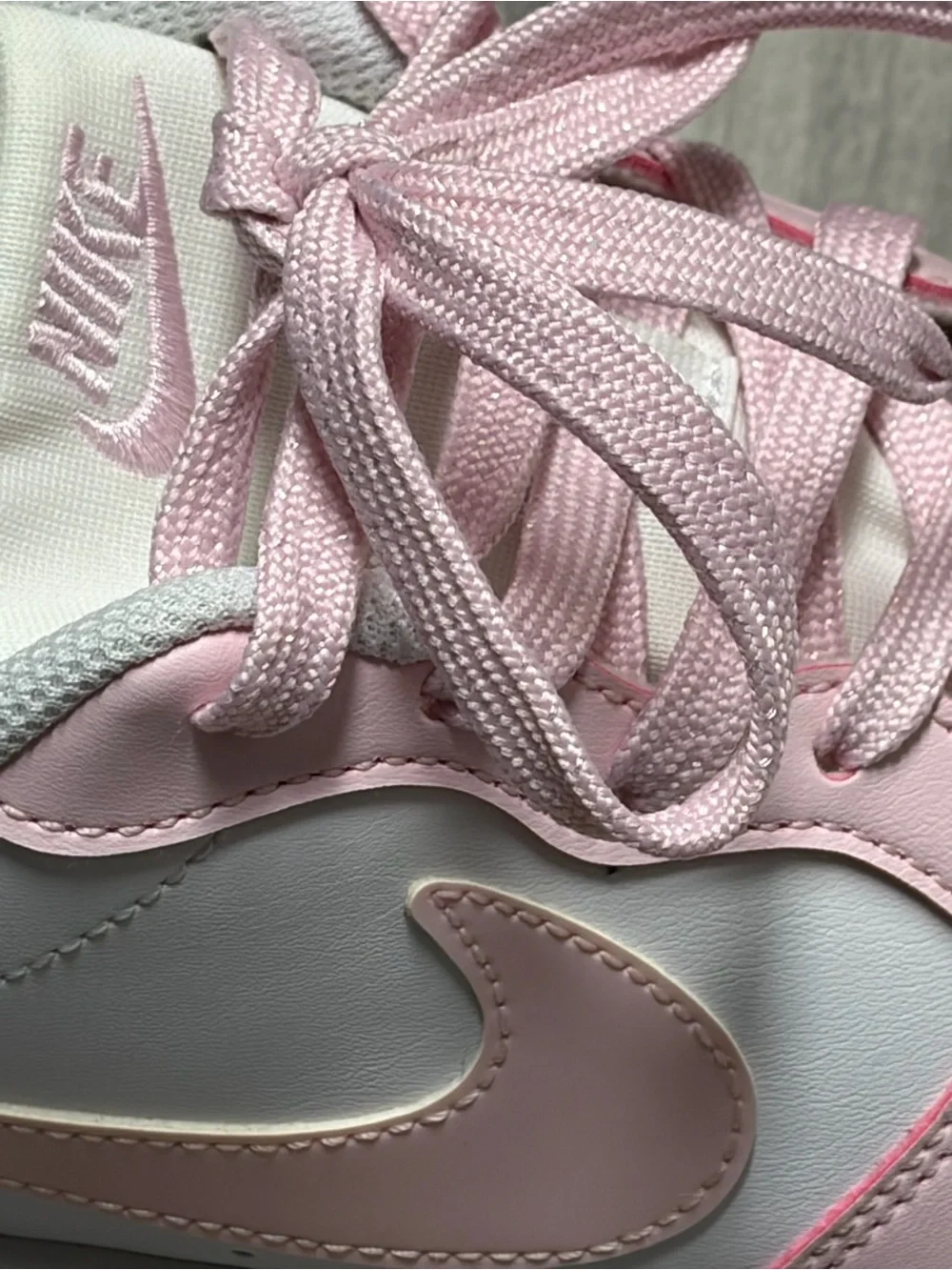Nike Women’s Pink and White Low-Top Sneakers